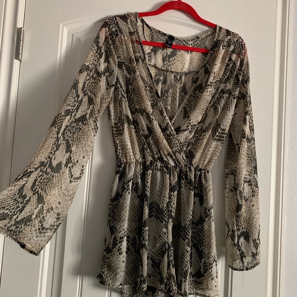 Windsor Snake print romper - Picture 3 of 5